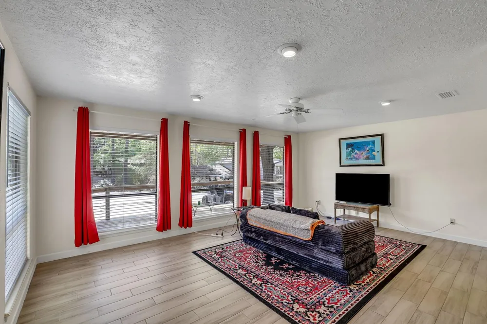 111 Harbour Row Drive Coldspring, TX 77331