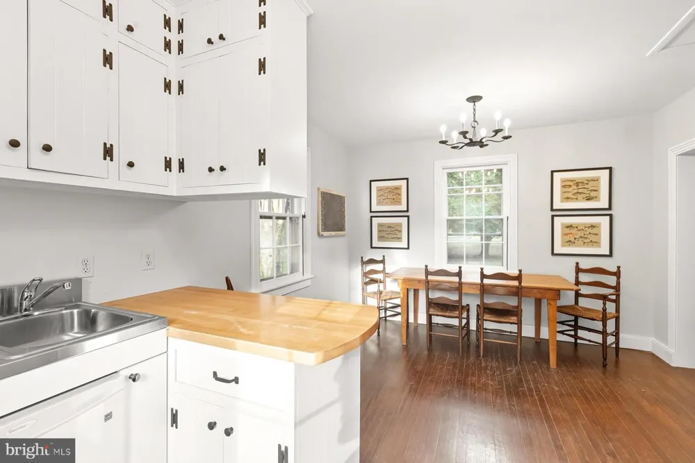 8612 TILGHMAN ISLAND ROAD Wittman, MD 21676