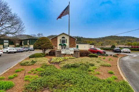 900 Mountain Creek Road