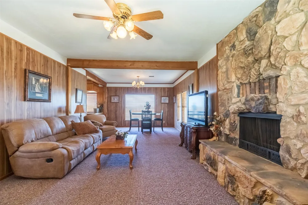 1450 Farm Road 605 Hawley, TX 79525