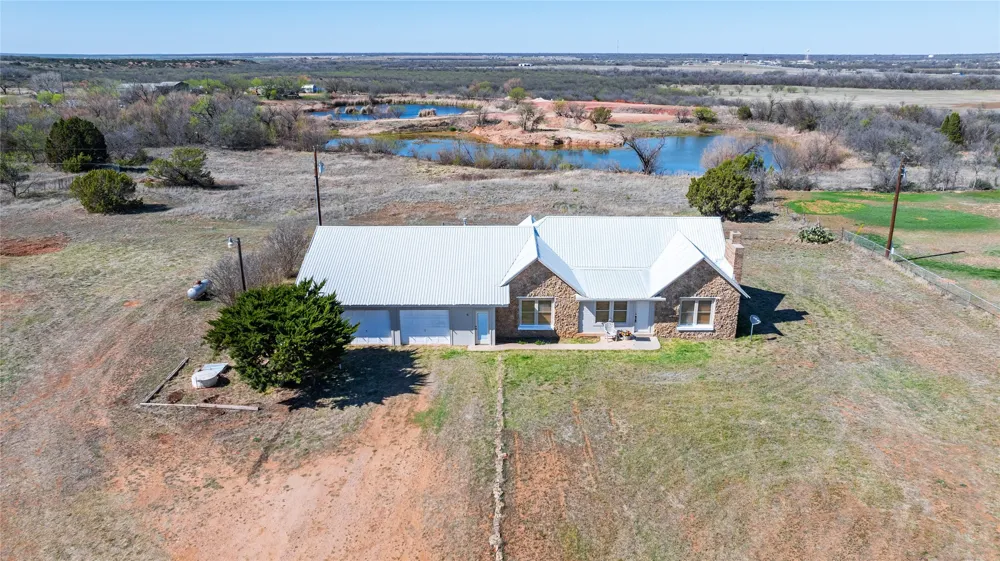 1450 Farm Road 605 Hawley, TX 79525