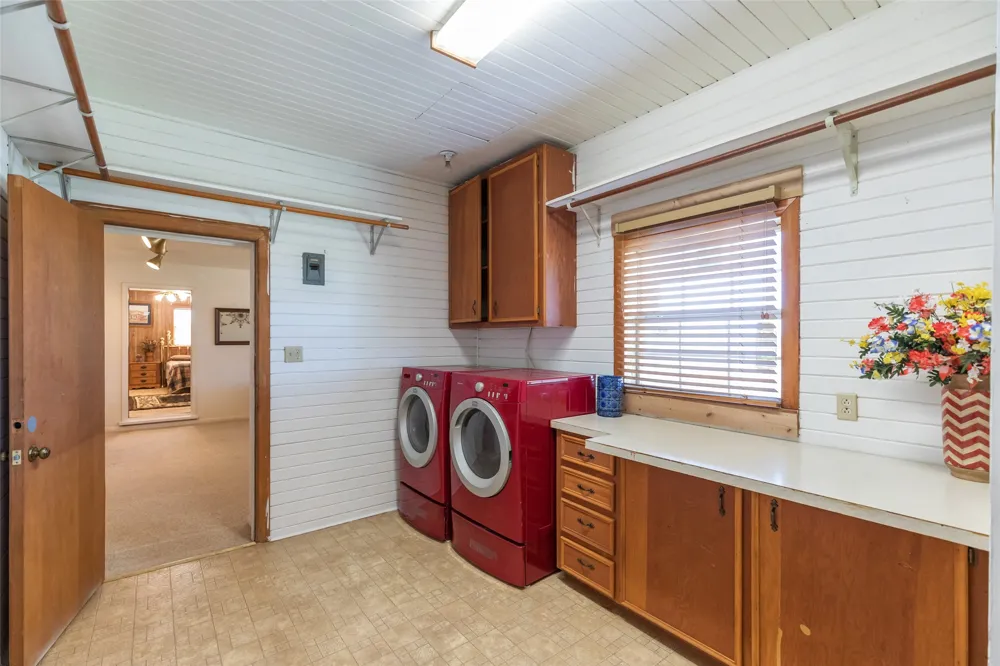 1450 Farm Road 605 Hawley, TX 79525