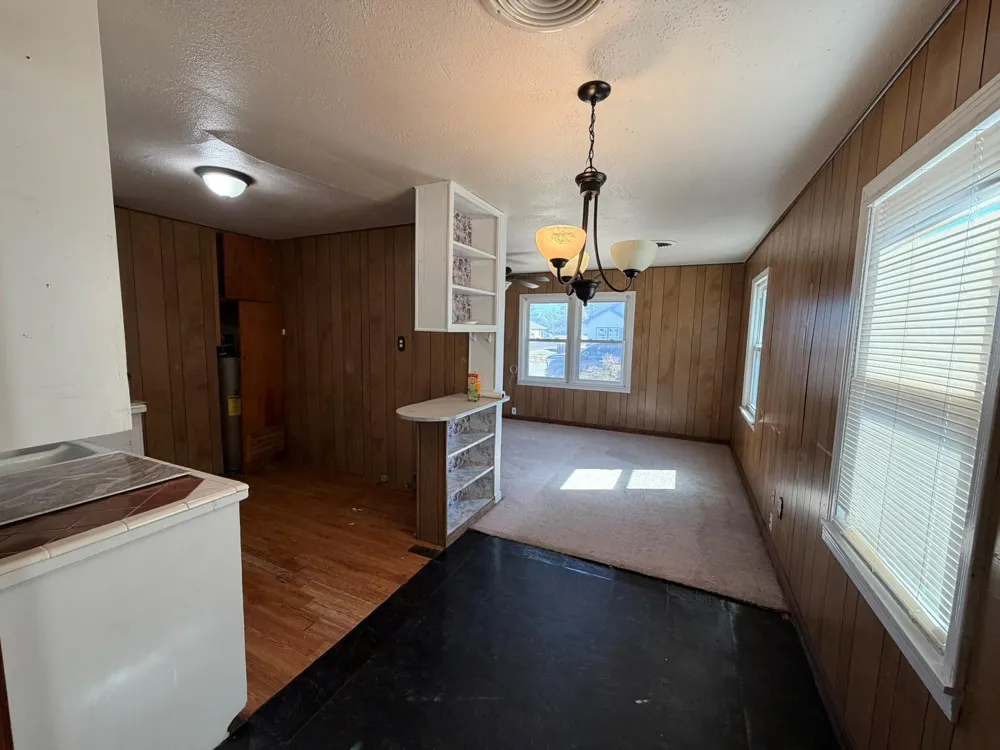 813 NW 1st St Street Andrews, TX 79714