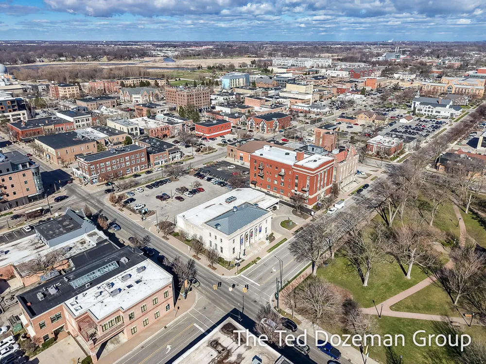 17 W 10th Street #450 Holland, MI 49423