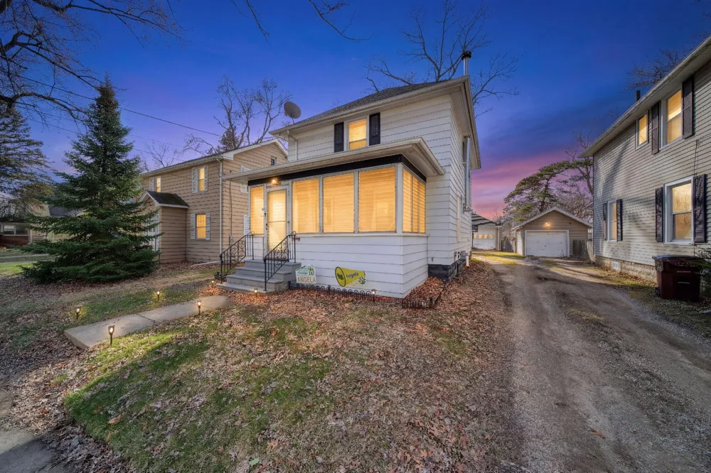 414 Pleasant Street Jackson, MI 49202
