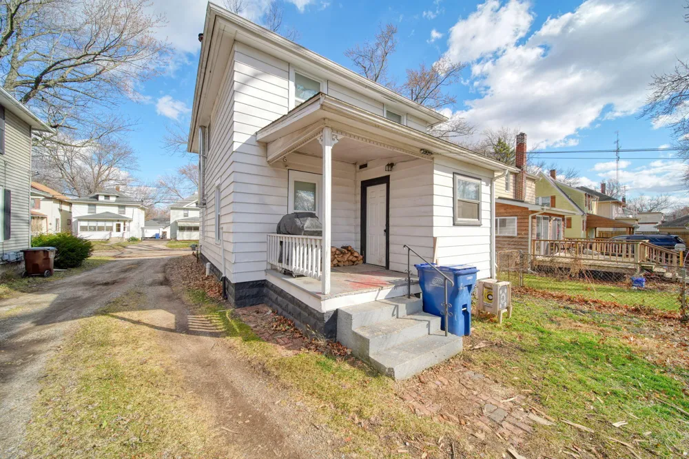 414 Pleasant Street Jackson, MI 49202