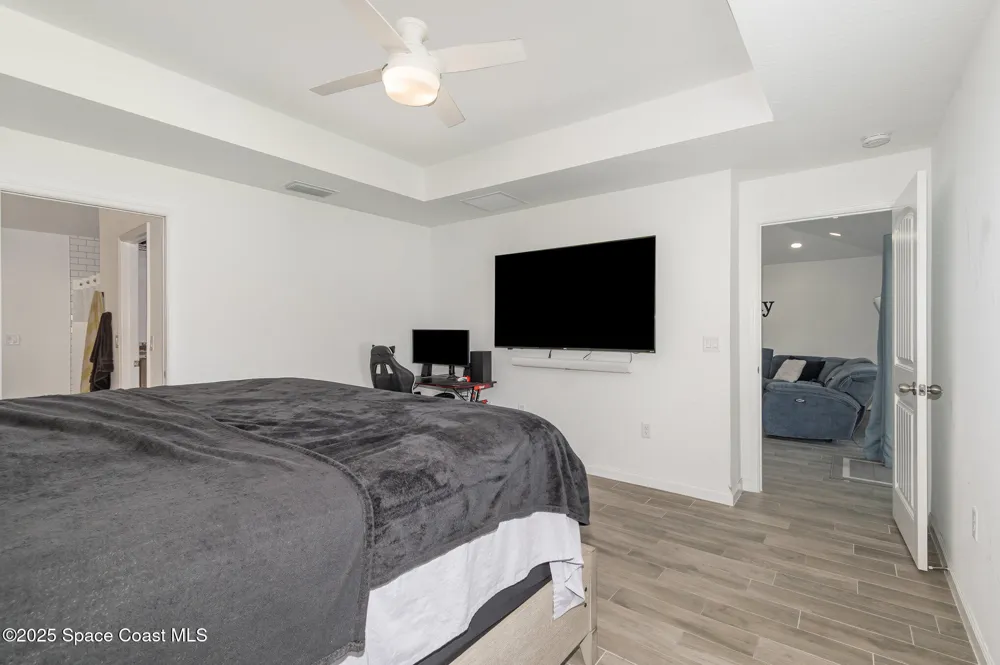 1534 Pine Street Orlando, FL 32824