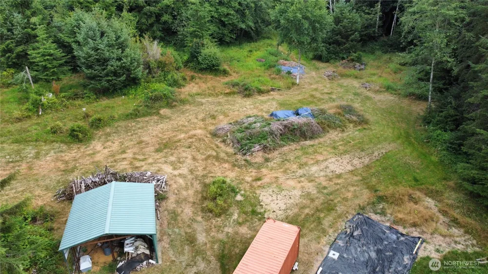 1608 E Hoquiam Road Hoquiam, WA 98550
