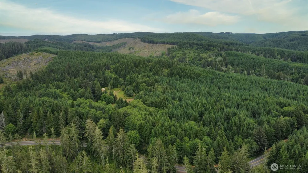 1608 E Hoquiam Road Hoquiam, WA 98550