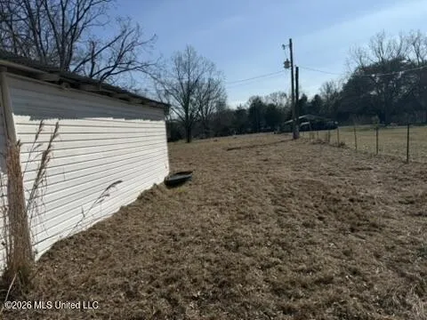 1332 Walker Road Terry, MS 39170