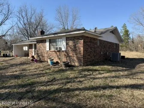 1332 Walker Road Terry, MS 39170