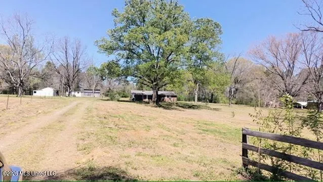 1332 Walker Road Terry, MS 39170