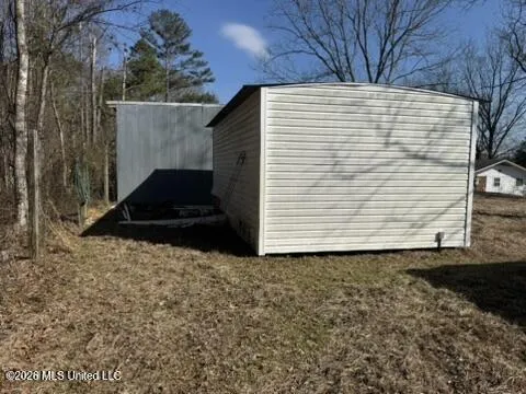 1332 Walker Road Terry, MS 39170