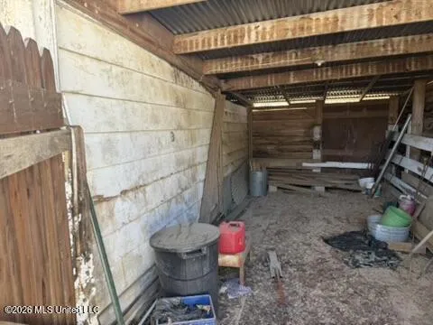 1332 Walker Road Terry, MS 39170
