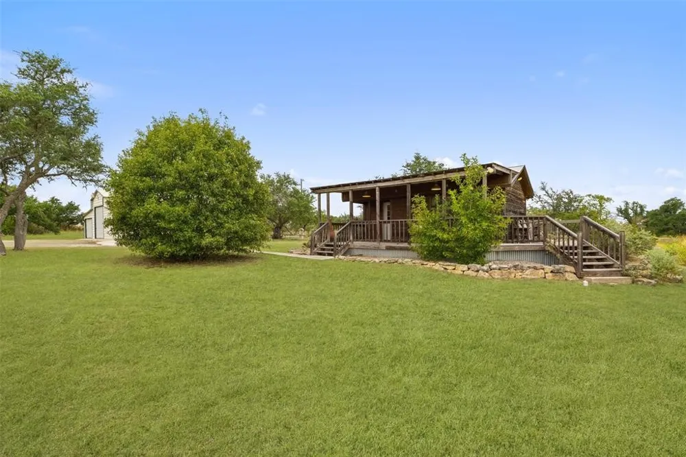 1900 Byrd Ranch Road Johnson City, TX 78636