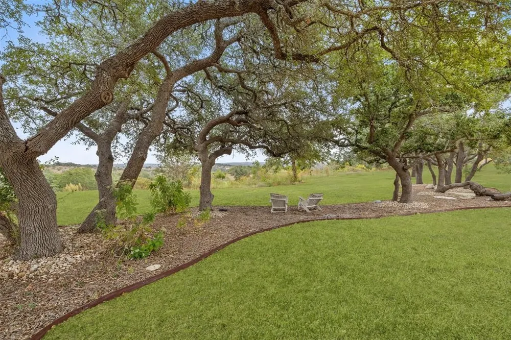 1900 Byrd Ranch Road Johnson City, TX 78636