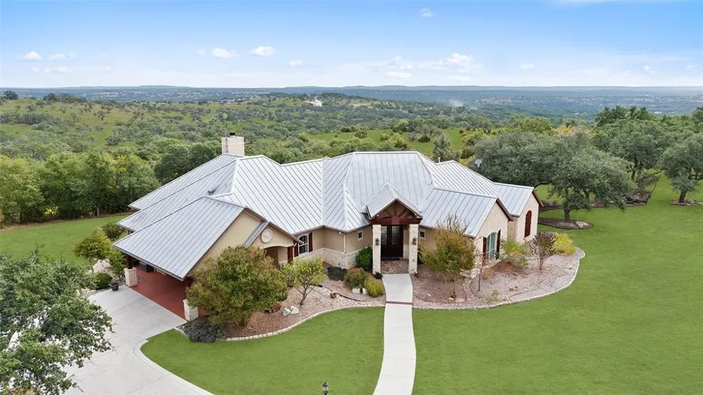 1900 Byrd Ranch Road Johnson City, TX 78636