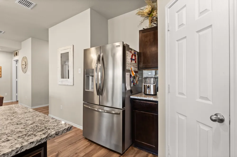 7209 Canadian Drive China Spring, TX 76633