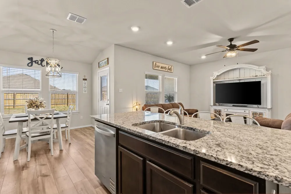7209 Canadian Drive China Spring, TX 76633