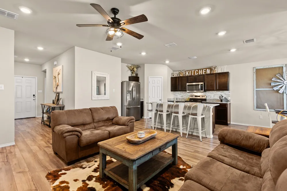 7209 Canadian Drive China Spring, TX 76633
