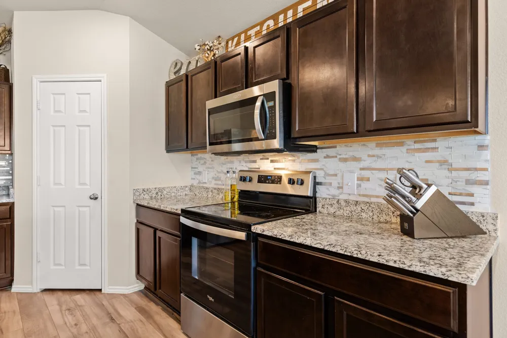 7209 Canadian Drive China Spring, TX 76633