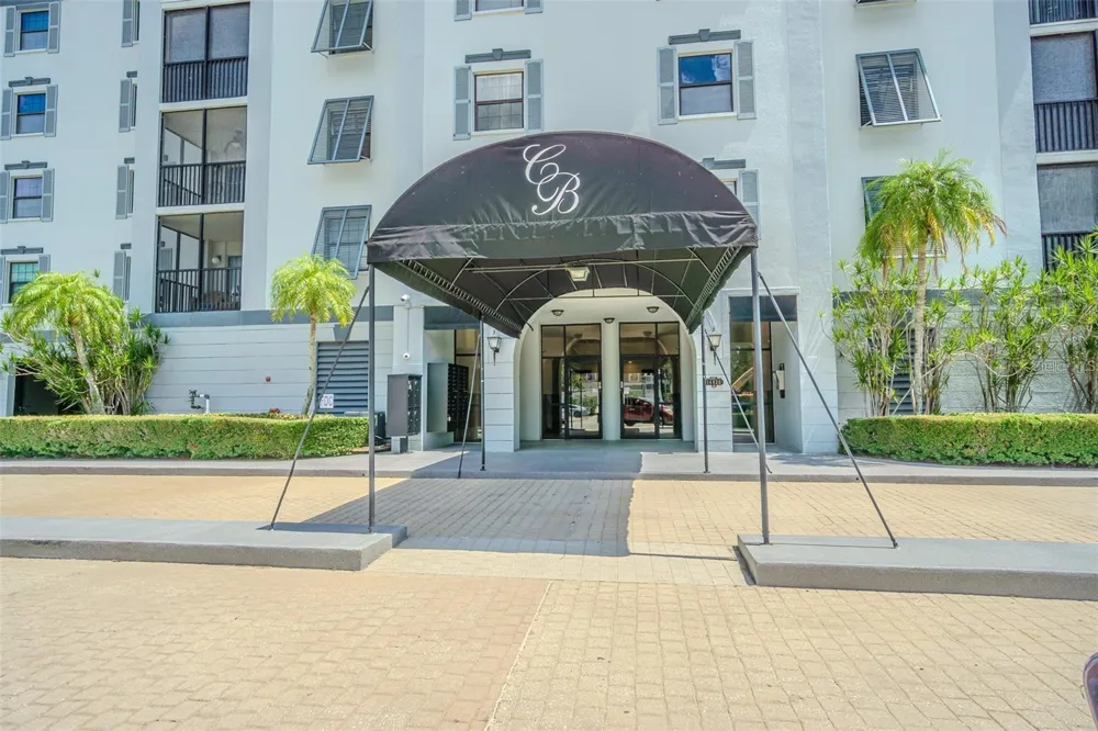 14820 RUE DE BAYONNE #301 Clearwater, FL 33762