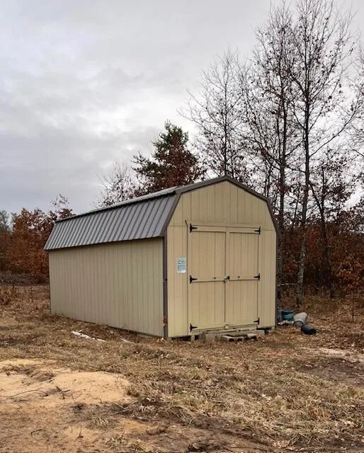 2319 E 38th Street Idlewild, MI 49642