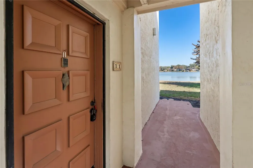 530 ORANGE DRIVE #11 Altamonte Springs, FL 32701