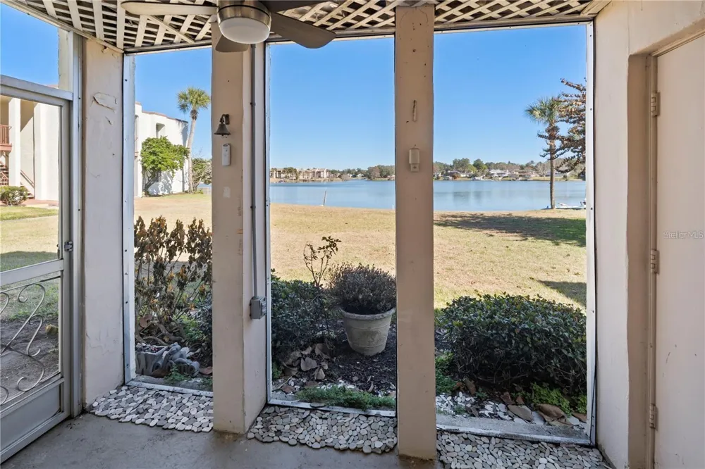 530 ORANGE DRIVE #11 Altamonte Springs, FL 32701