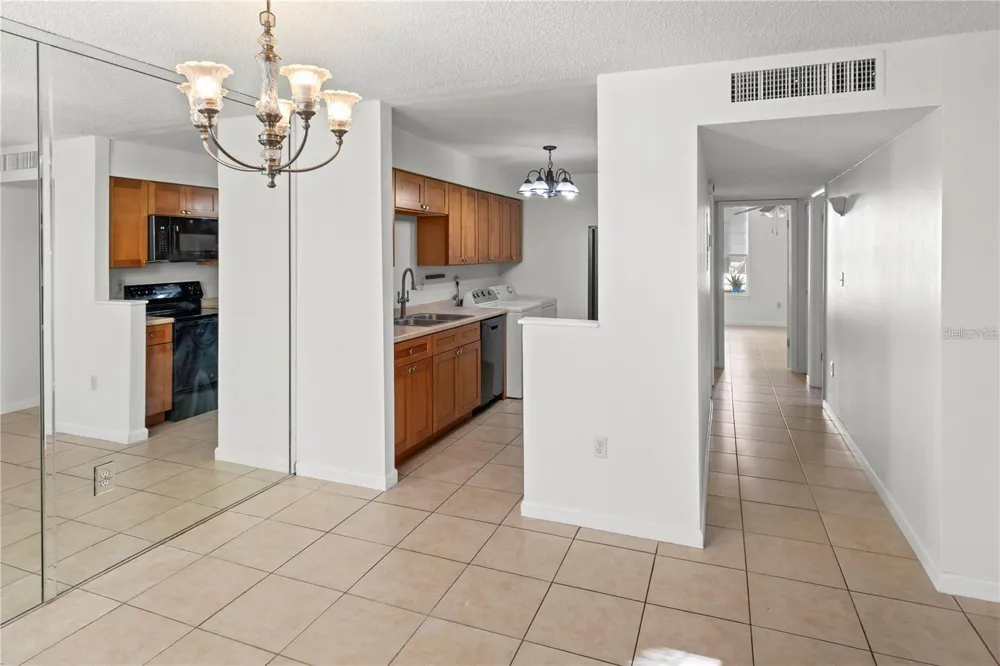 530 ORANGE DRIVE #11 Altamonte Springs, FL 32701