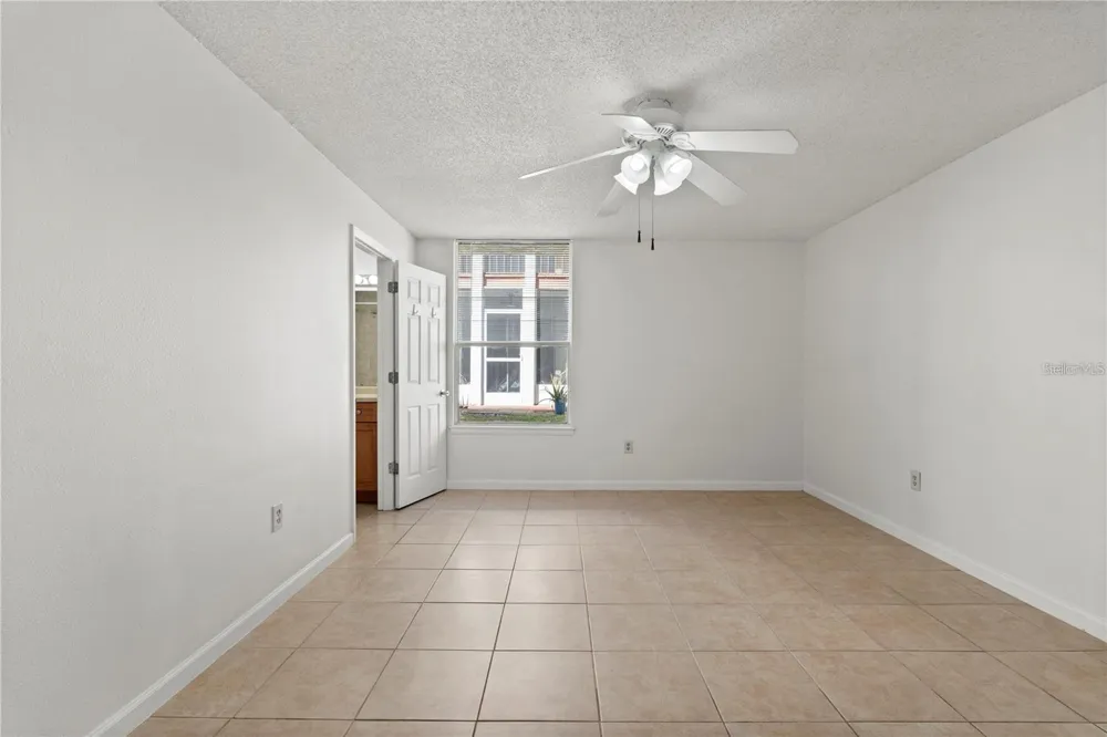 530 ORANGE DRIVE #11 Altamonte Springs, FL 32701