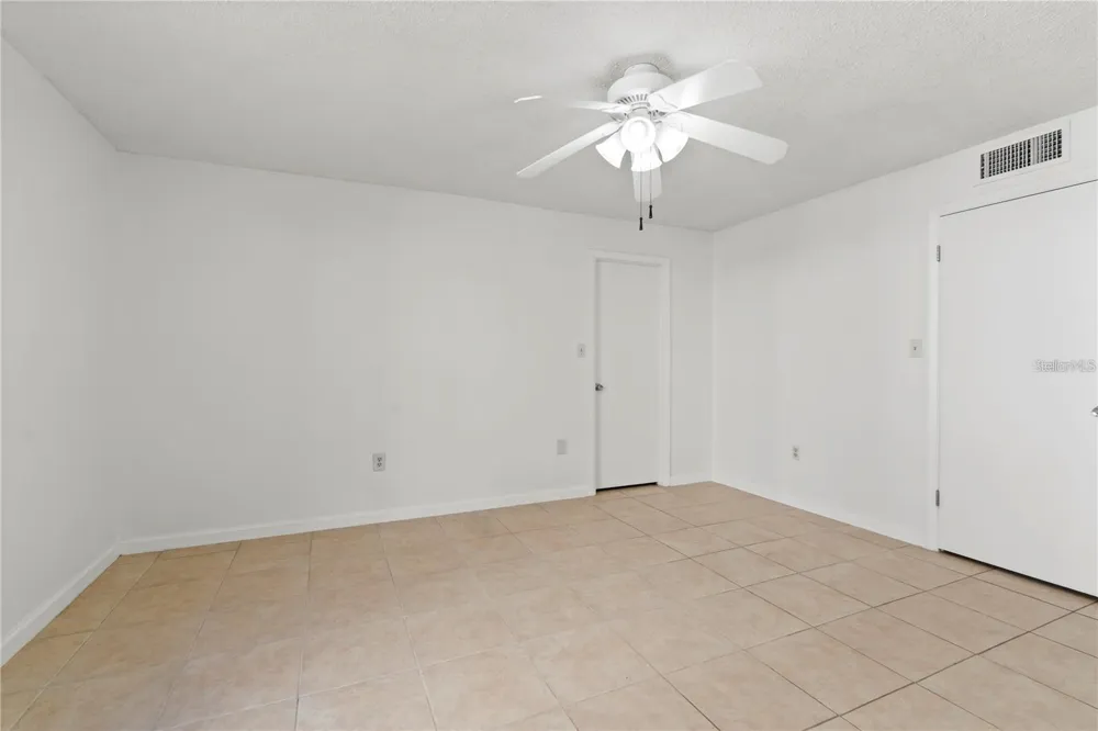 530 ORANGE DRIVE #11 Altamonte Springs, FL 32701