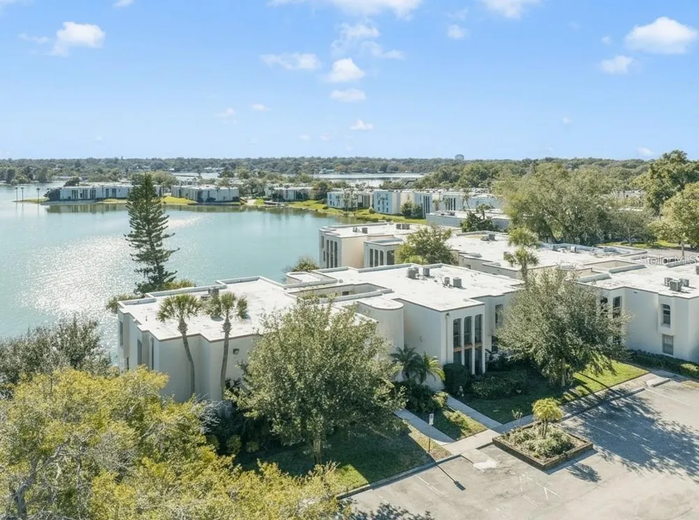 530 ORANGE DRIVE #11 Altamonte Springs, FL 32701