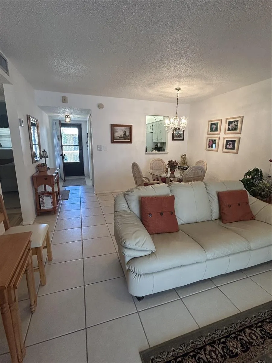 11485 OAKHURST ROAD #200-318 Largo, FL 33774