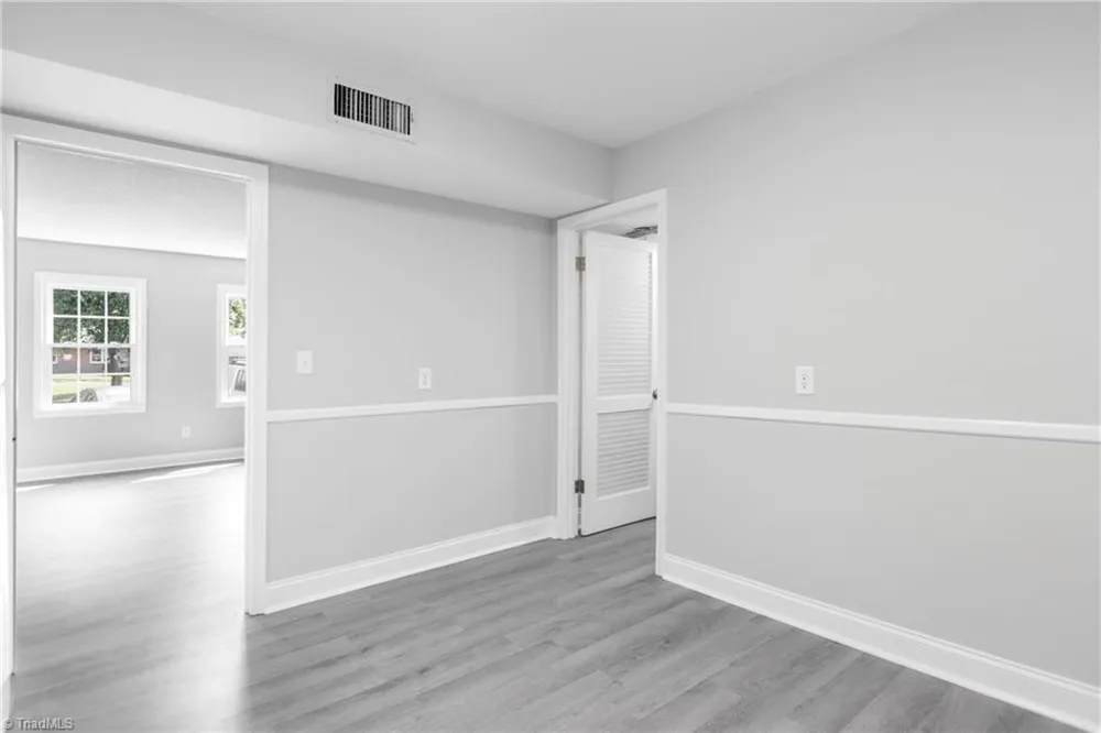 22 Forsyth Street Thomasville, NC 27360