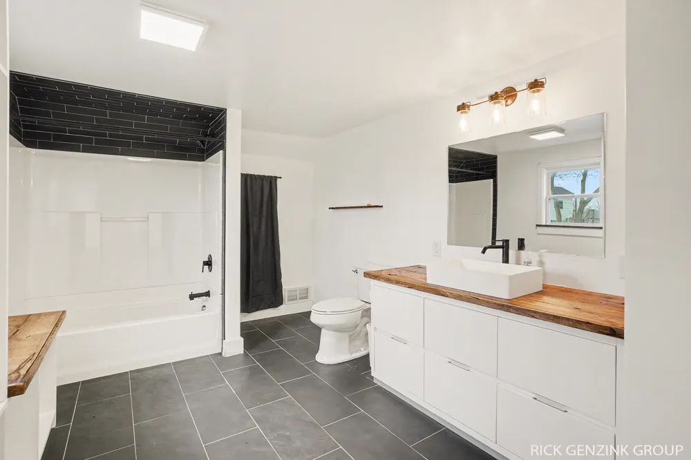 5257 146th Avenue Fillmore Township, MI 49423