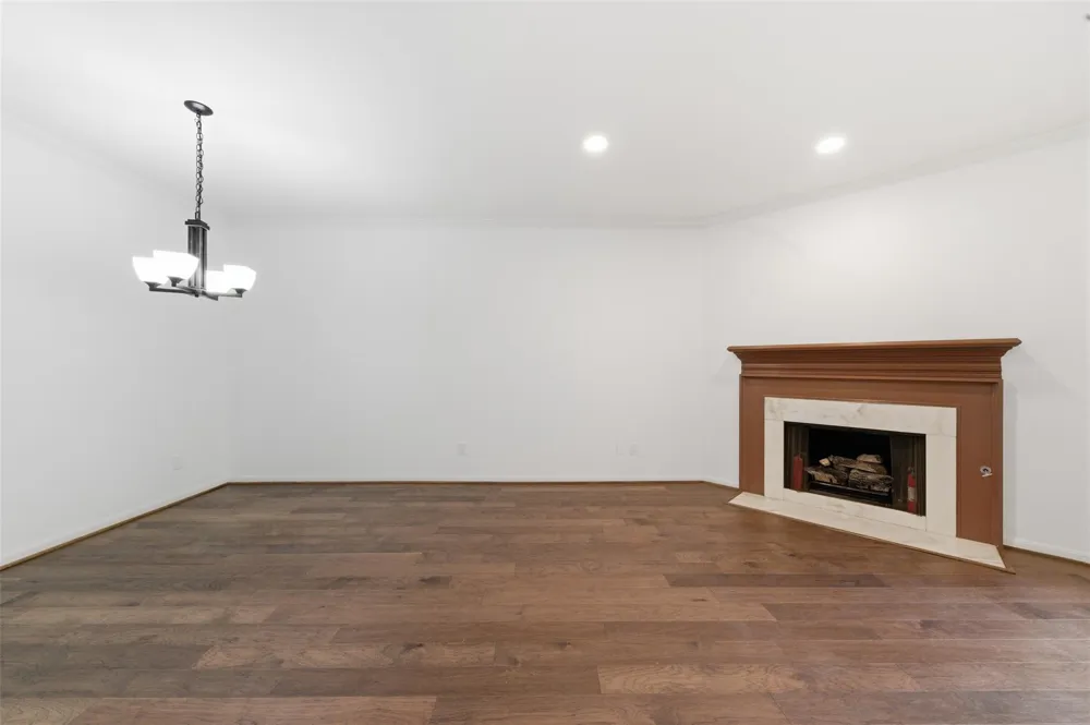 8614 Oakford Drive Houston, TX 77024