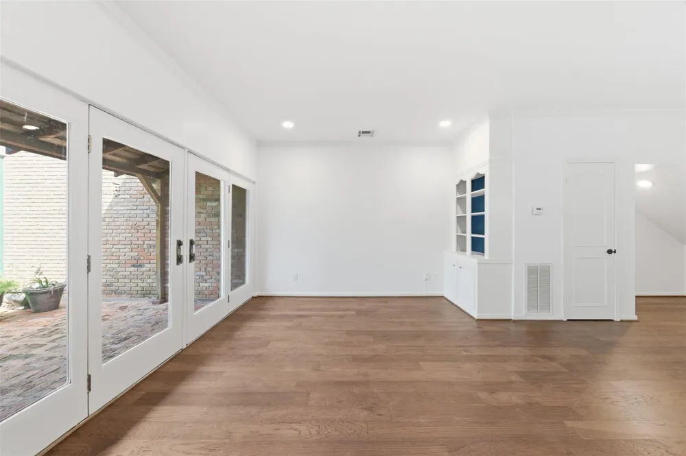 8614 Oakford Drive Houston, TX 77024