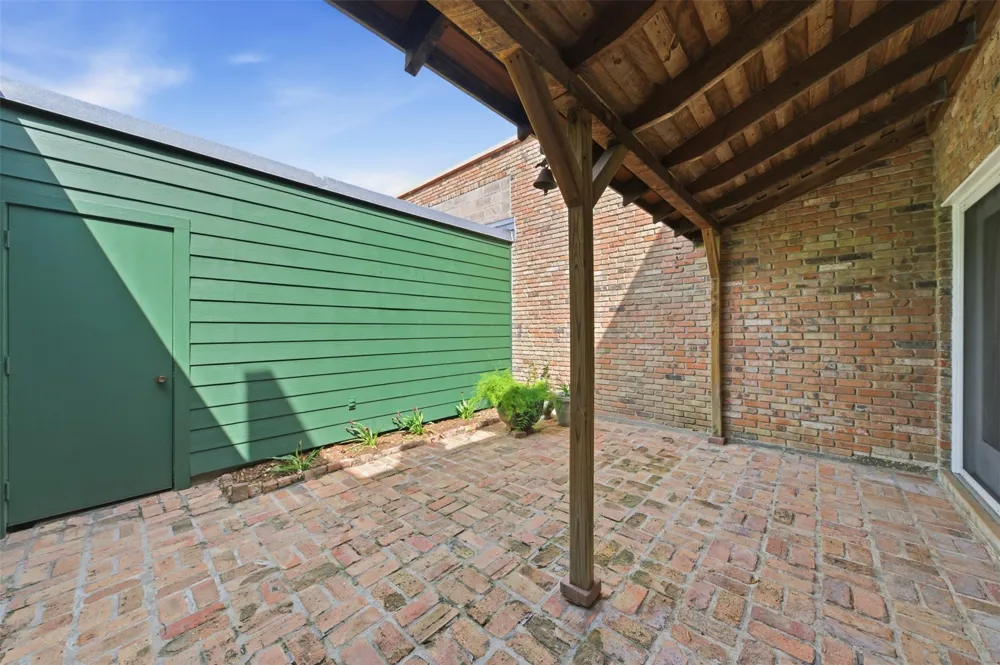 8614 Oakford Drive Houston, TX 77024