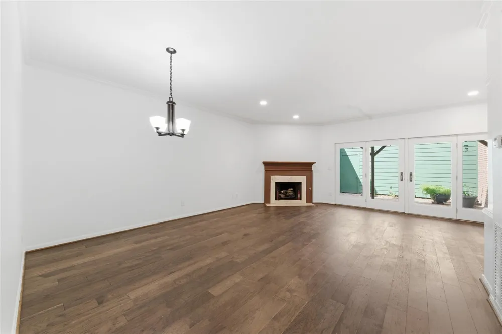 8614 Oakford Drive Houston, TX 77024