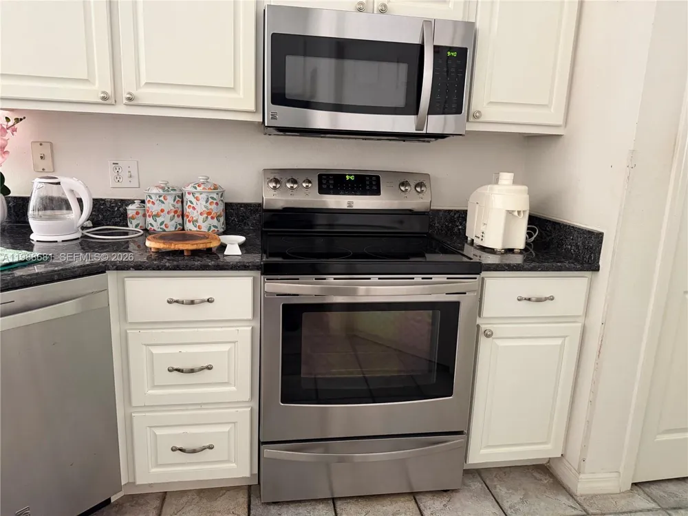 Address Not Shown Davenport, FL 33897