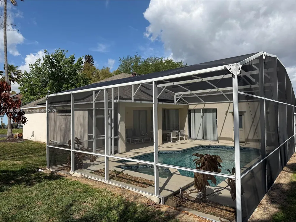 Address Not Shown Davenport, FL 33897