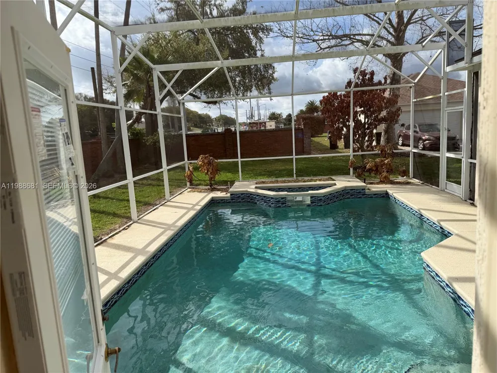 Address Not Shown Davenport, FL 33897