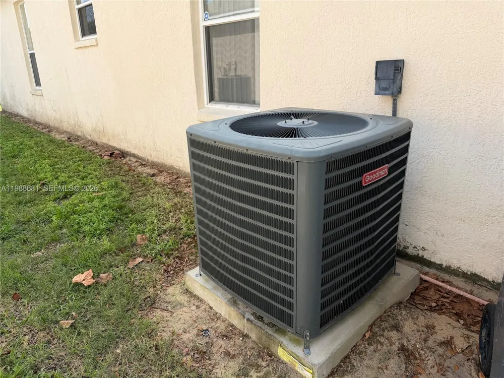 Address Not Shown Davenport, FL 33897
