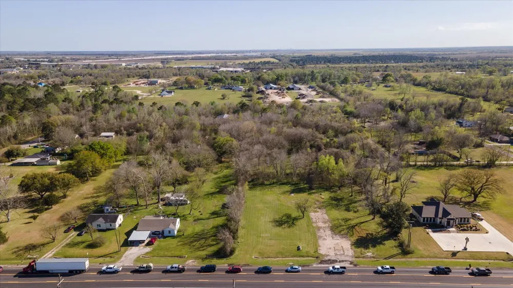 Fm 1960 Dayton, TX 77535