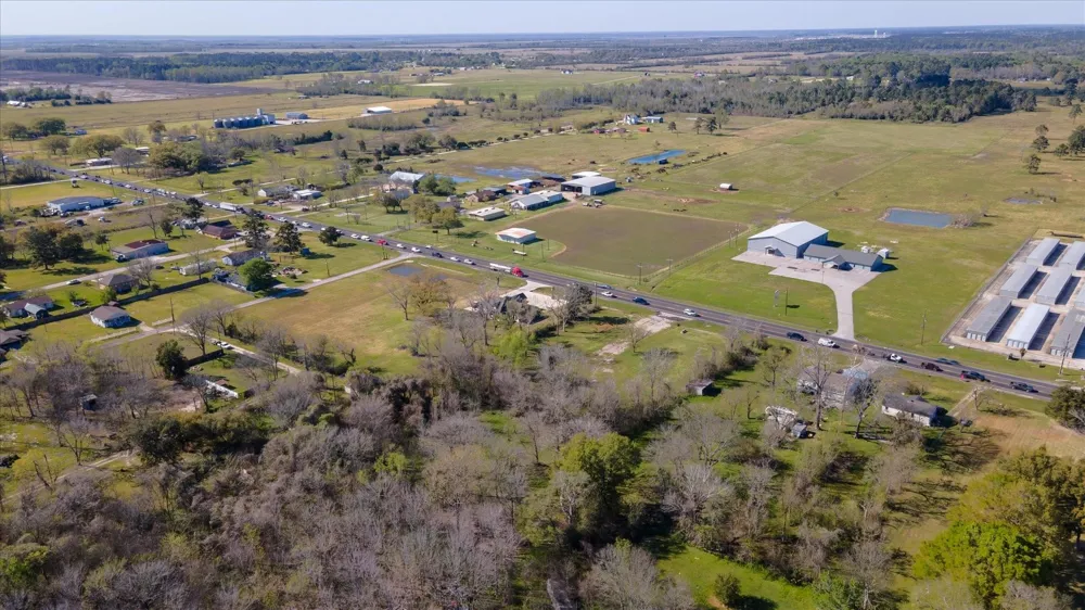 Fm 1960 Dayton, TX 77535