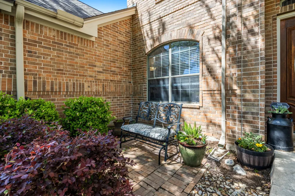 128 Las Colinas Drive Georgetown, TX 78628