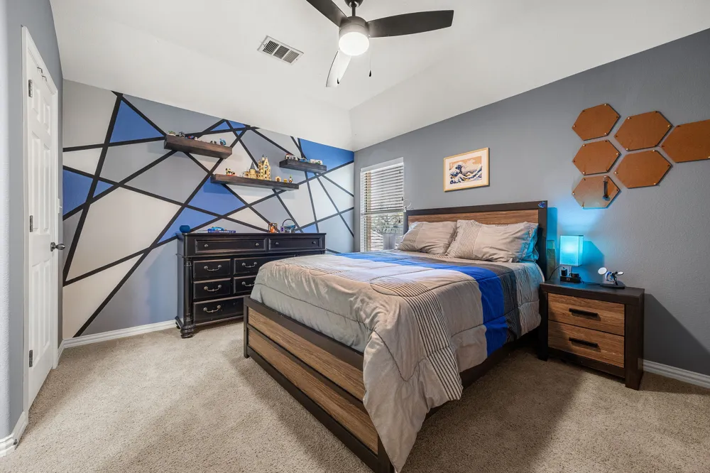 128 Las Colinas Drive Georgetown, TX 78628