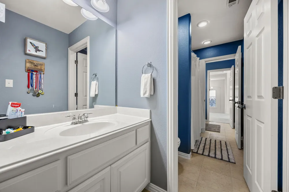 128 Las Colinas Drive Georgetown, TX 78628