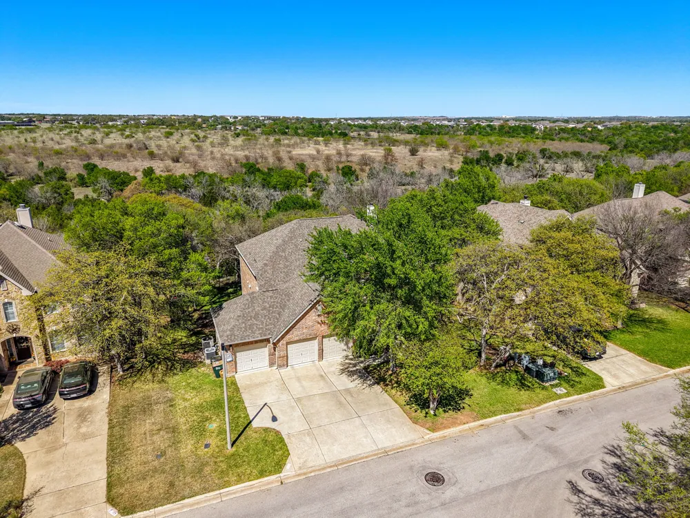 128 Las Colinas Drive Georgetown, TX 78628